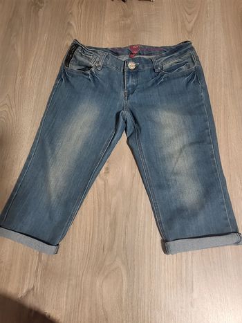 Pantacourt jean jennyfer taille 40 femme