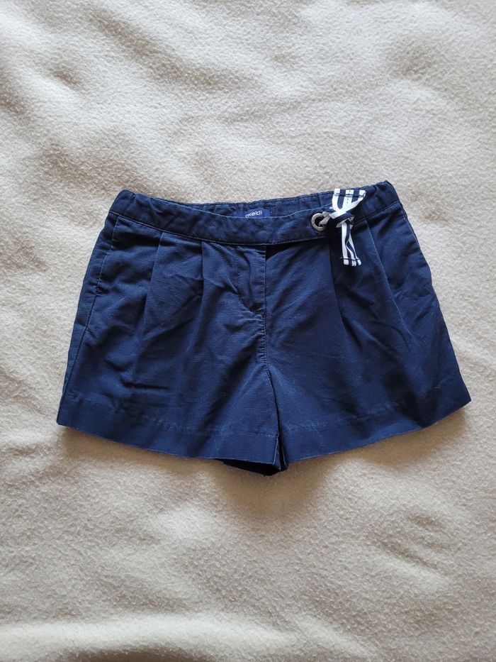Short okaidi 7 ans 122 cm