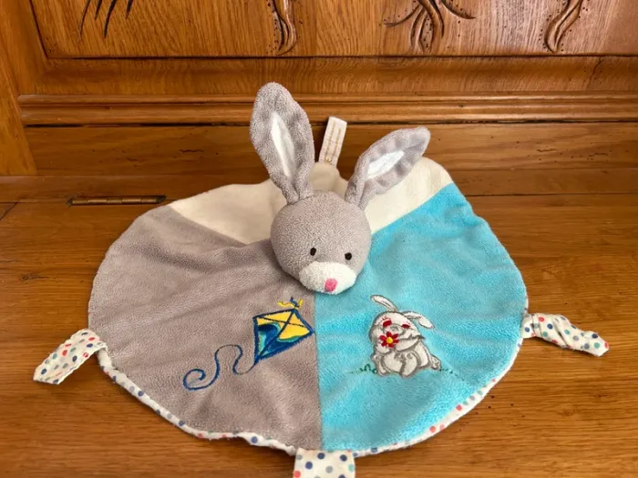 Doudou plat lapin