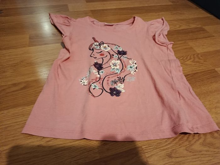 t shirt fille 8 ans (licorne)