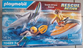 playmobil shark attack rescue
