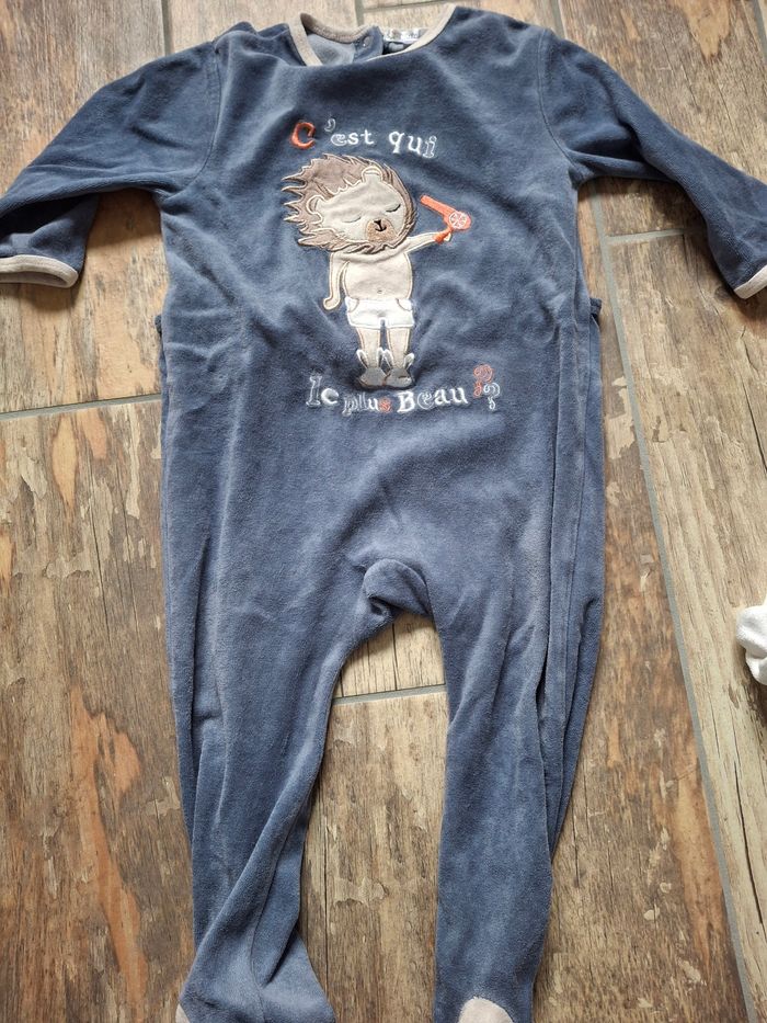 Lot de 4 dort bien - photo numéro 2