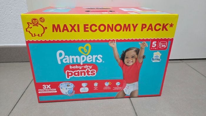 86 couches pampers pants taille 5 - photo numéro 2