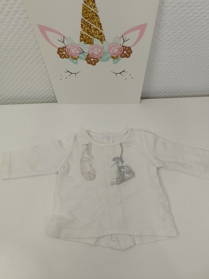 🦄 Tee shirt et legging bébé fille taille 1 mois 🦄 - photo numéro 2
