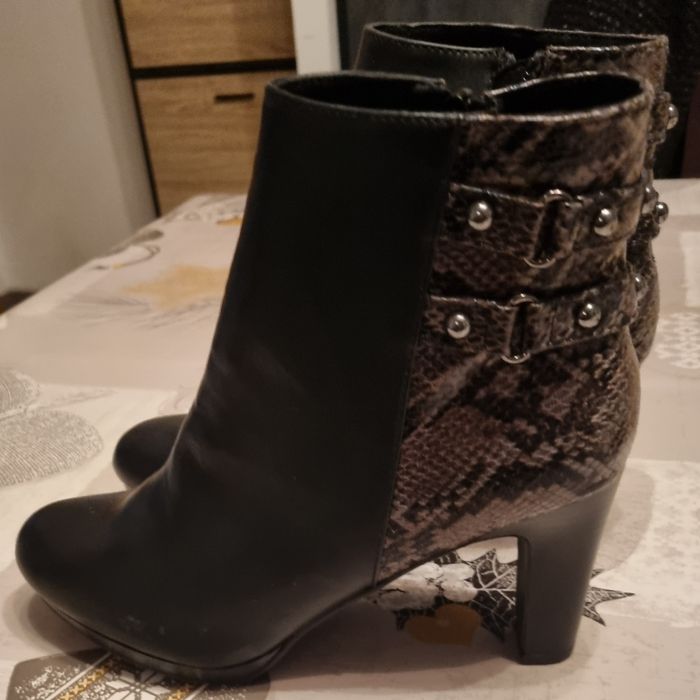 Bottines à talons - photo numéro 2