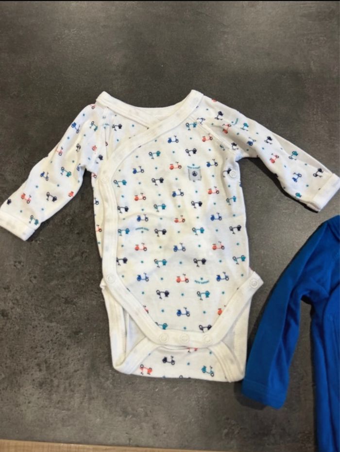 Lot de 2 bodies manches longues petit bateau taille naissance - photo numéro 2