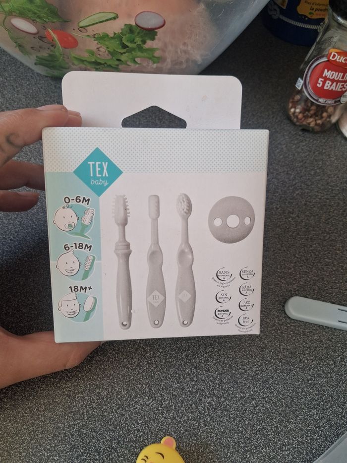 Lot pour l'hygiène de bébé - photo numéro 5