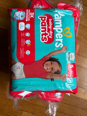5 paquets de 24 couches Pampers baby-dry pants taille 5