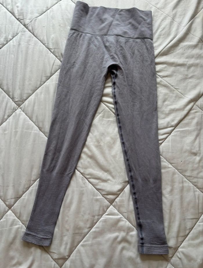 Legging Gymshark Taille M/38 violet Lila – mega Taille Haute – Très Bon État - photo numéro 8