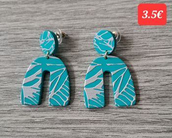 a vendre boucles d'oreilles