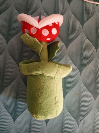 Peluche monde de  Mario