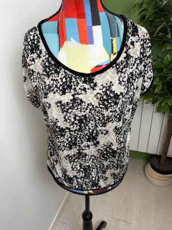 Blouse à manches courtes Armand Thiery | Beige et noir | Taille 36