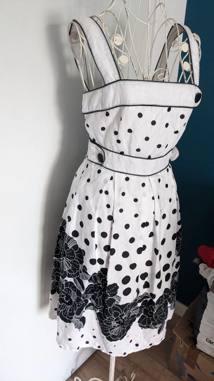 Robe Chic Noir et Blanche Derhy 40 - photo numéro 2