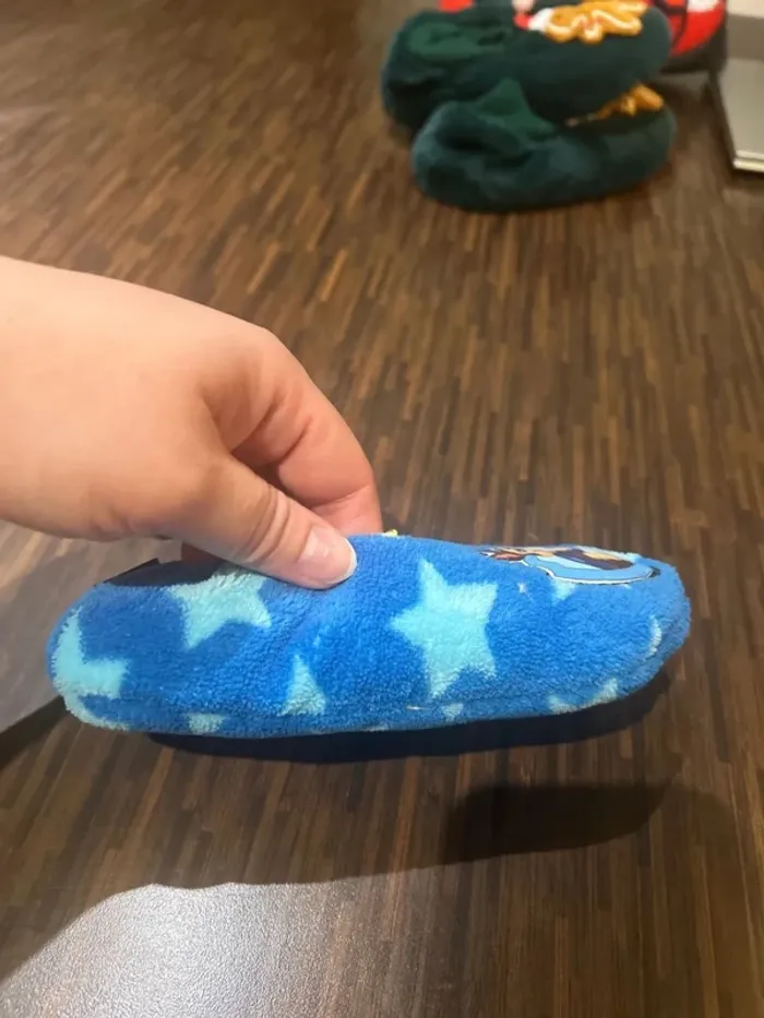 Chaussons antidérapants à enfiler enfant garcon pat patrouille chase taille 26/28 - photo numéro 9