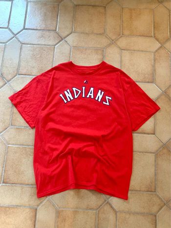 Tee shirt imprimé / printed unisexe Majestic MLB Indians numéro 28 « Kluber »