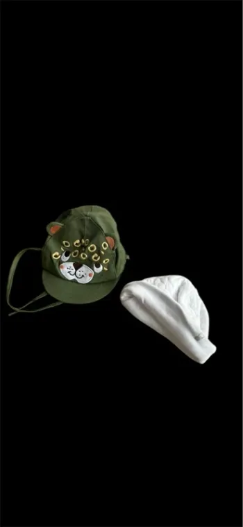 Ensemble bonnet et casquette