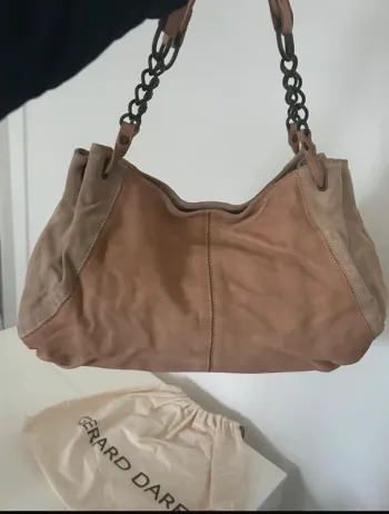 Gerard Darel, sac à main en cuir beige, femme