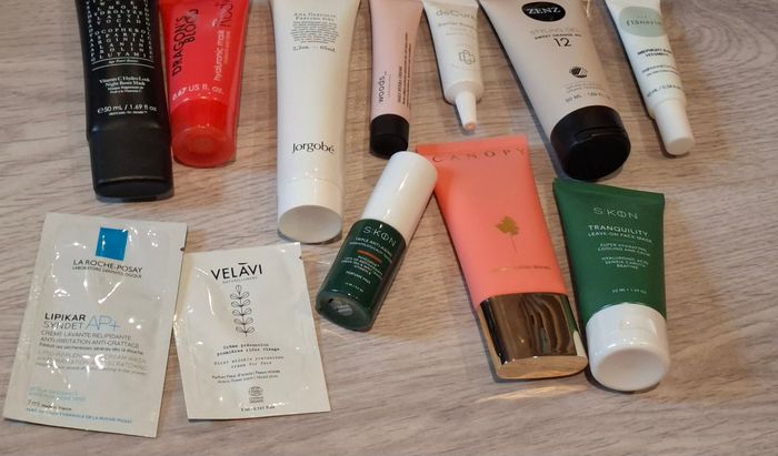 Lit de produits cosmétiques - photo numéro 4