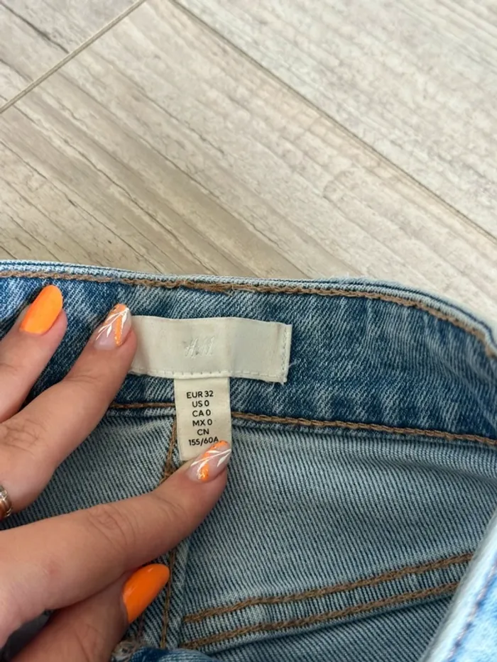 Short en jeans taille haute hm slim - photo numéro 2