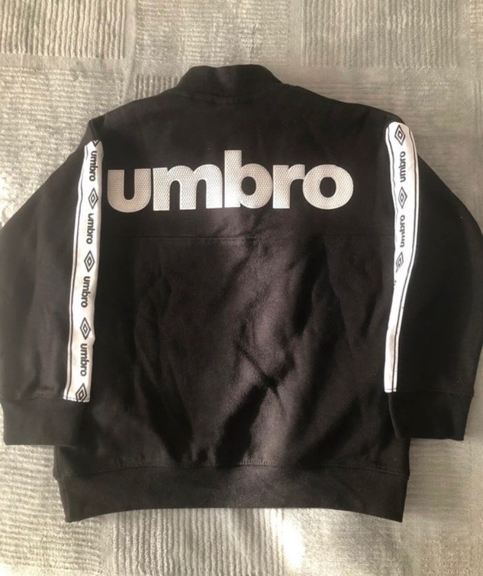 Sweat avec poches UMBRO - photo numéro 3