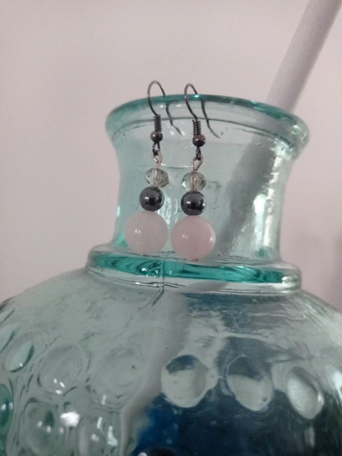 Boucles d'oreilles quartz rose et hématite