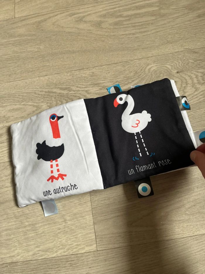 Livre en tissu mes petits oiseaux - photo numéro 2