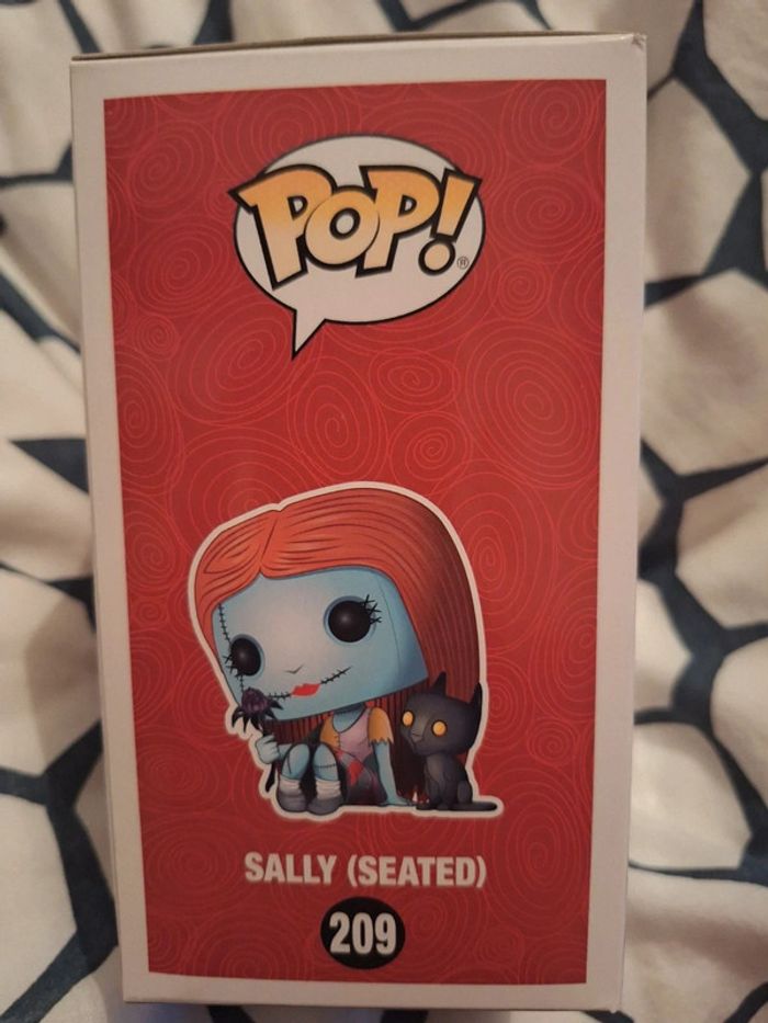 Funko pop Disney sally seated 209 - photo numéro 3
