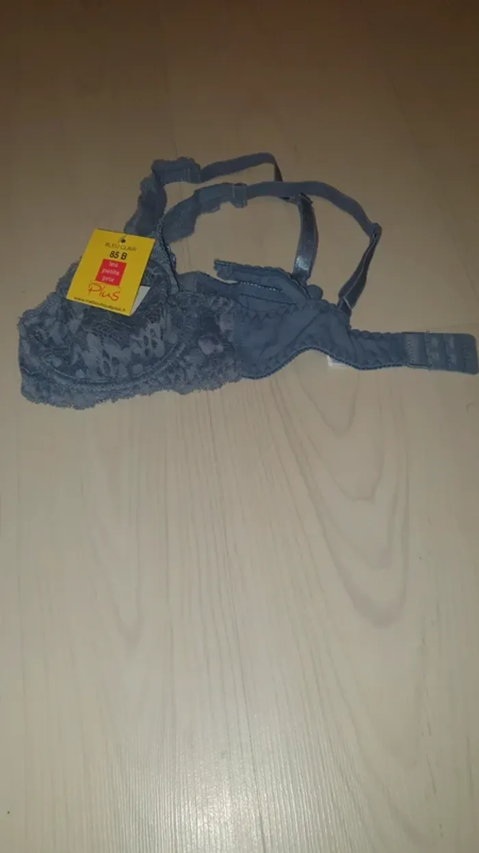 Soutien Gorge neuf - photo numéro 4