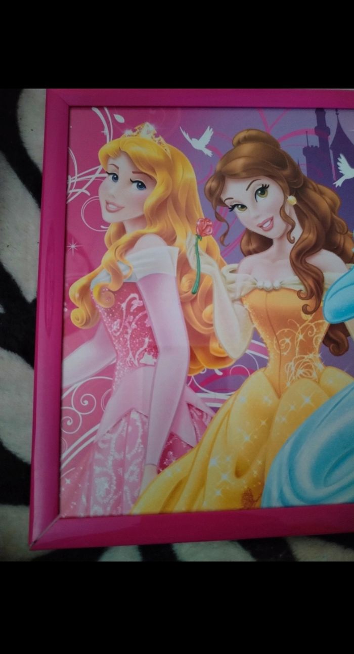 Cadre "Princesses Disney" 30x21,50cm neuf - photo numéro 2