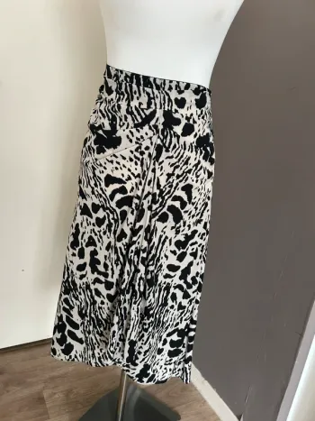 Bash jupe opéra noir et écru, taille 3/40
