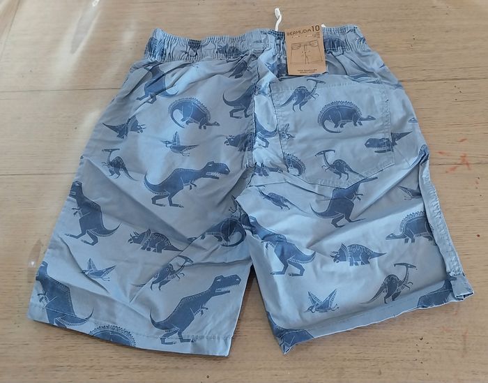 Lot de 3 bermudas garçon 10ans neufs - photo numéro 5
