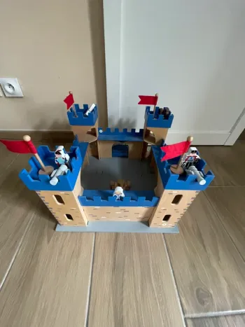 Château fort en bois