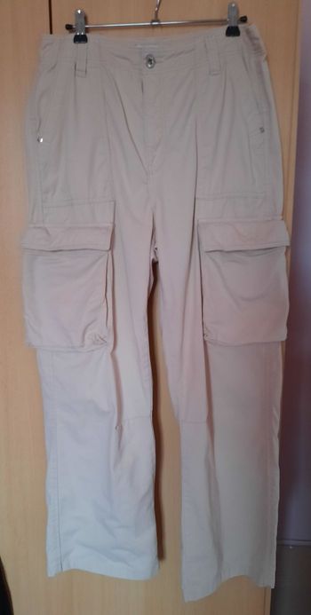 Cargo / Baggy clair Bershka
