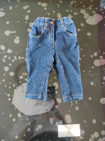 Jean / pantalon obaibi 6 mois