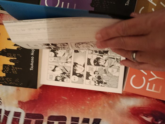 Livre cat's eye - photo numéro 3