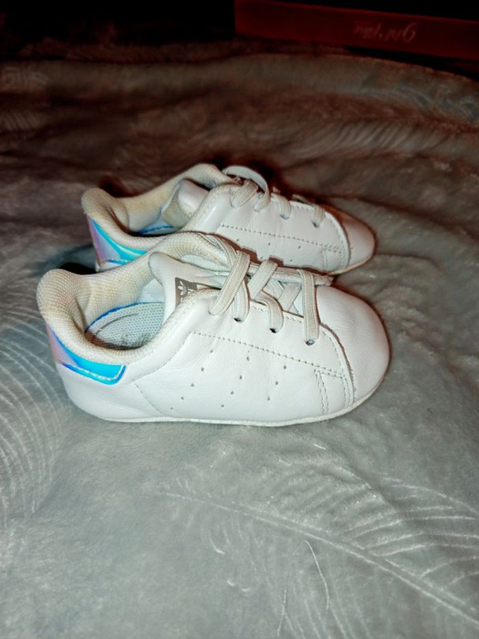 Chaussures bébé adidas