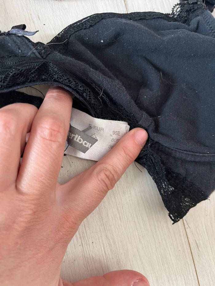 11 soutien gorge allaitement taille 95E - photo numéro 3
