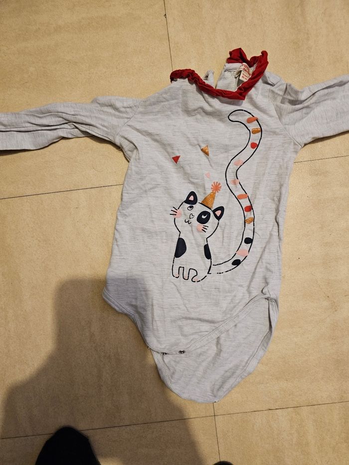 Vêtements bébé 18 mois - photo numéro 7