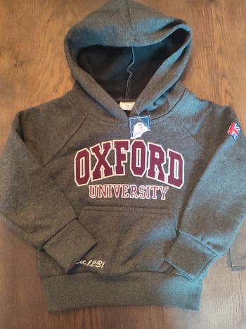 Sweat a capuche OXFORD neuf 3/4ans