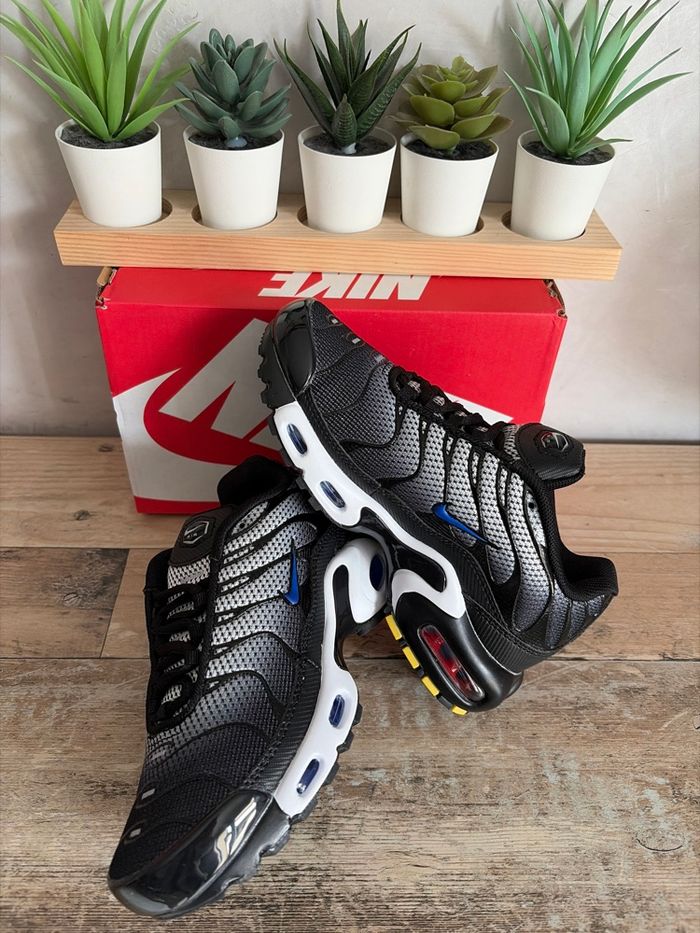 Nike, TN, taille 34 - photo numéro 8
