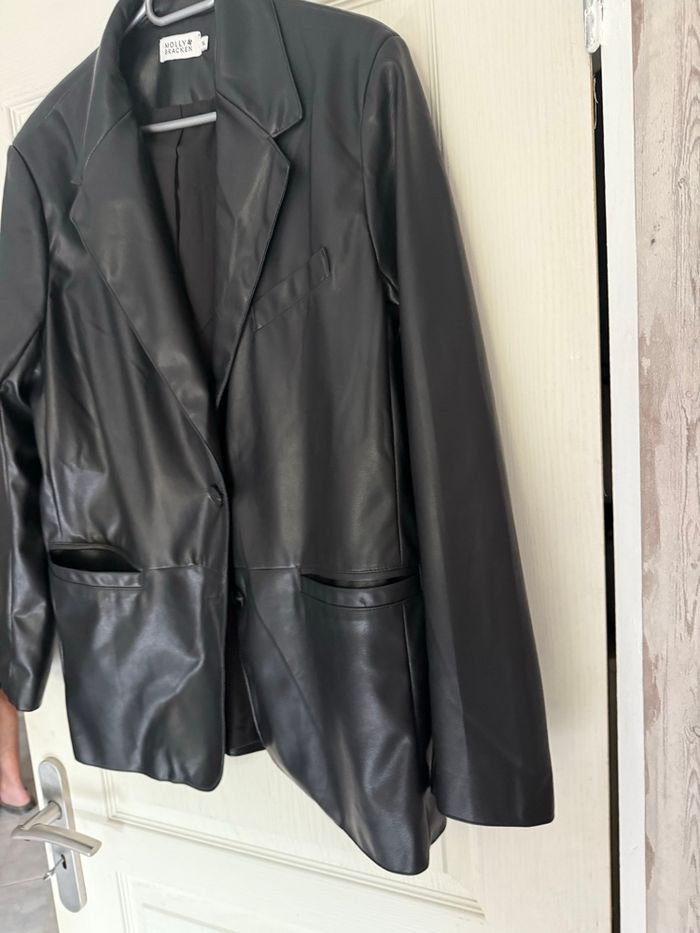 Veste noir en similicuir taille Xl marque Molly bracken - photo numéro 3