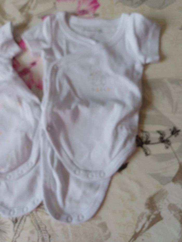 Body naissance - photo numéro 2