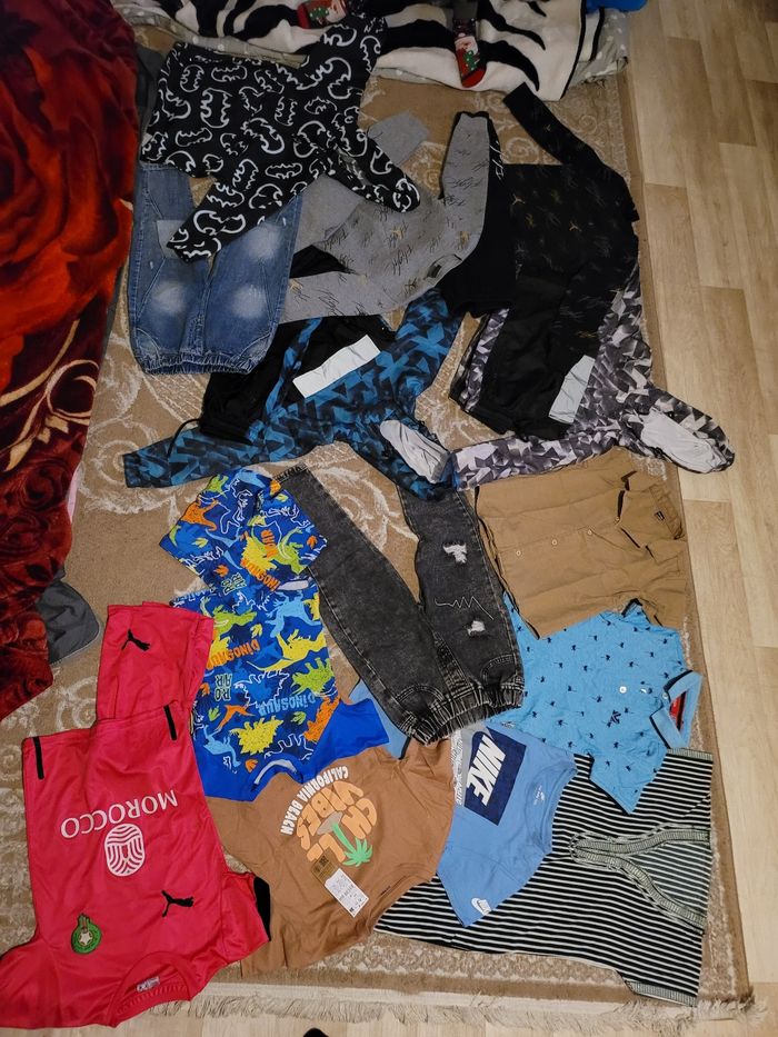 Lot vêtements 6-7 ans garçon - photo numéro 5