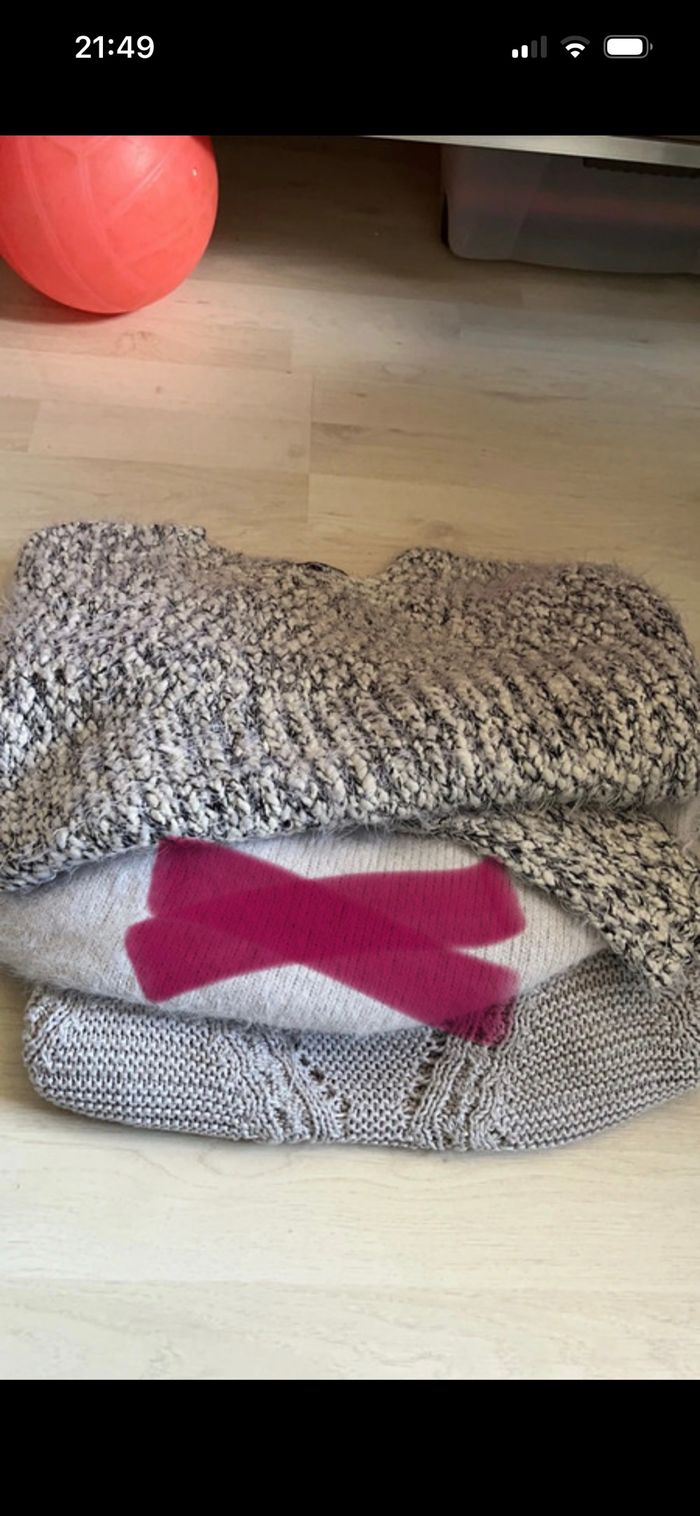 Lot de 12 pulls et sweat - photo numéro 3