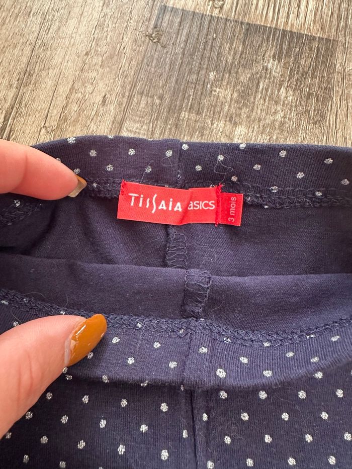 - legging Tissaia   - 3 mois - Très bon état - photo numéro 2