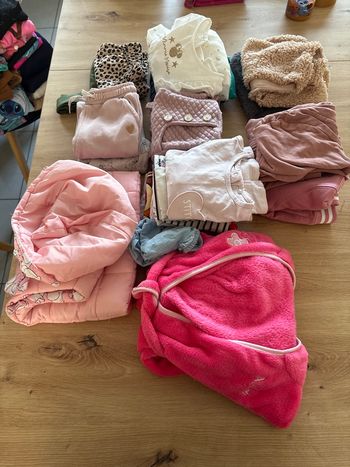 Vêtement fille 24 mois