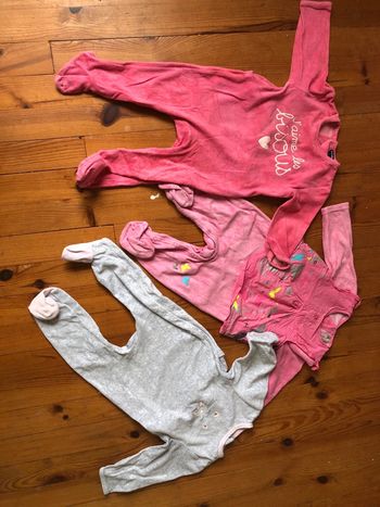 Lot de pyjamas