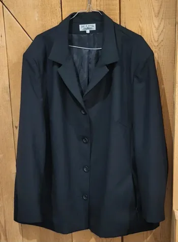 Veste blazer femme Mikava noire – Taille 54 – Noir - Très bon état