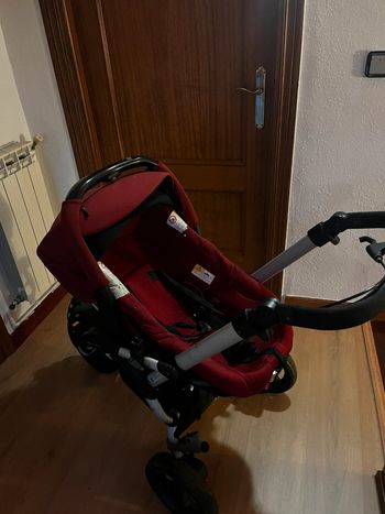 Porte-bébé avec deux selles supplémentaires imperméables