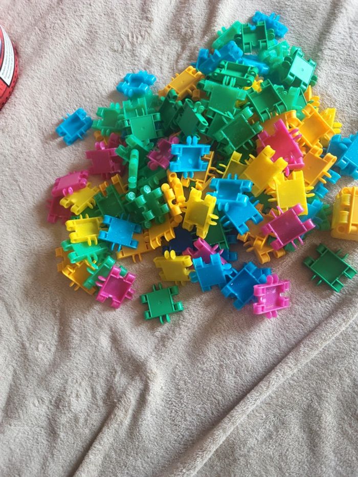 Clips